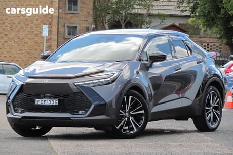 Grey 2025 Toyota C-HR Wagon Koba Hybrid