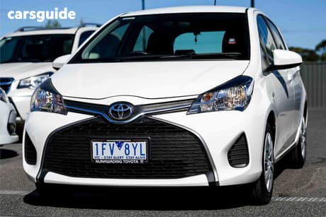 White 2015 Toyota Yaris Hatchback Ascent