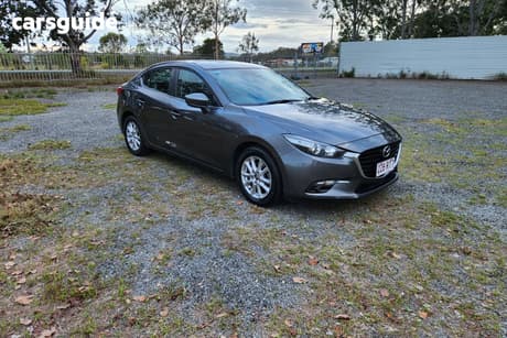 Grey 2017 Mazda 3 Sedan Maxx