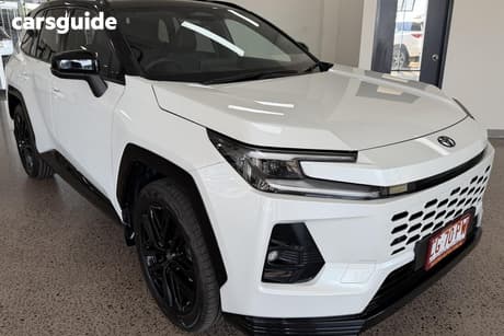 White 2026 Toyota RAV4 Wagon Xse (2Wd) Phev