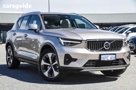 Silver 2023 Volvo XC40 Wagon Ultimate B4 Bright Mhev