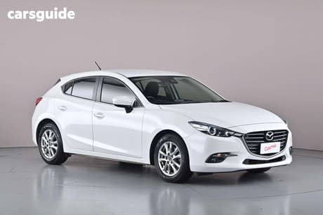 White 2018 Mazda 3 Hatchback Maxx Sport (5Yr)