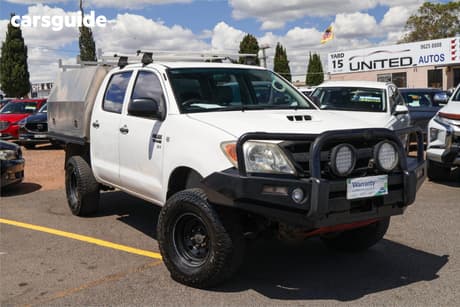 White 2008 Toyota Hilux Dual Cab Chassis Sr (4X4)