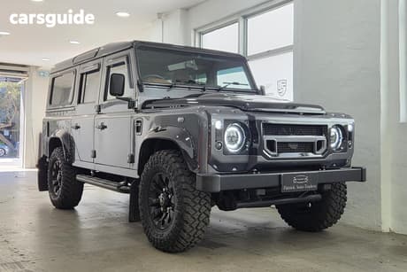 Grey 2015 Land Rover Defender Wagon 110 (4X4)