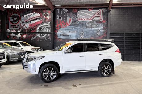 White 2016 Mitsubishi Pajero Sport Wagon Gls (4X4)