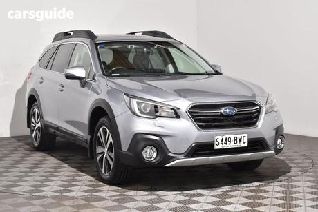 Silver 2018 Subaru Outback Wagon 2.5I Premium