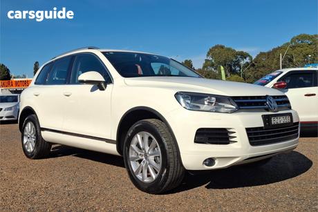 White 2011 Volkswagen Touareg Wagon V6 Tdi