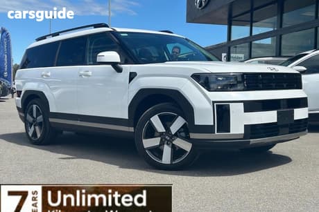 White 2025 Hyundai Santa FE Wagon Hev (Awd)