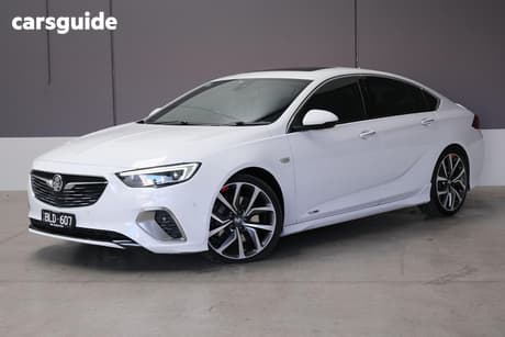 White 2017 Holden Commodore Liftback Vxr