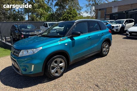 Blue 2015 Suzuki Vitara Wagon Rt-S