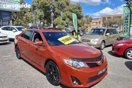 Orange 2014 Toyota Camry Sedan Rz S.E.
