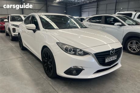White 2015 Mazda 3 Sedan Maxx