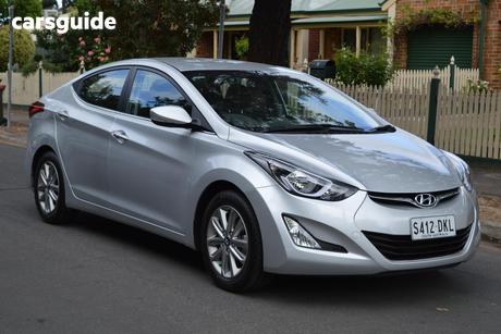 Silver 2014 Hyundai Elantra Sedan Elite
