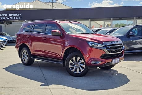 Red 2022 Isuzu MU-X Wagon Ls-U (4X4)