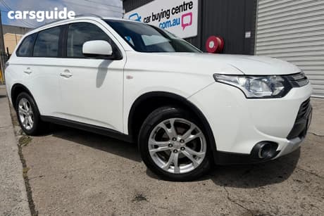 2014 Mitsubishi Outlander Es (4X4)