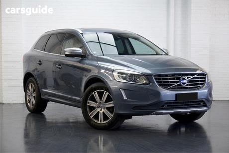 Black 2016 Volvo XC60 Wagon T5 Luxury