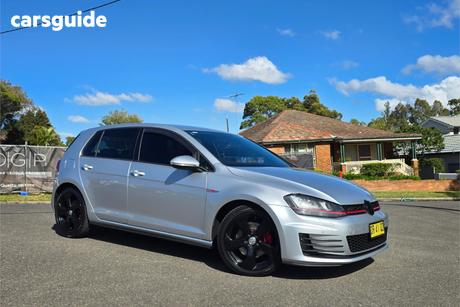 Silver 2016 Volkswagen Golf Hatchback Gti