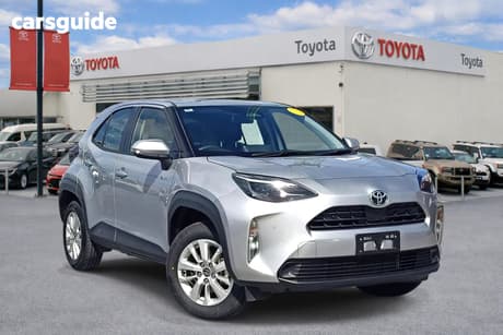 Silver 2025 Toyota Yaris Cross Wagon Gx Hybrid