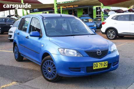 Blue 2004 Mazda 2 Hatchback Neo