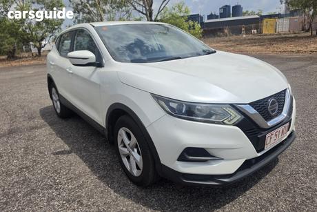 White 2020 Nissan Qashqai Wagon St
