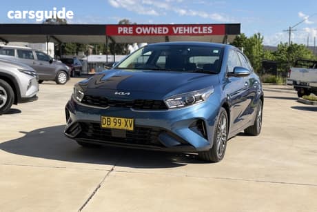 Blue 2021 Kia Cerato Sedan Sport