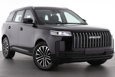 Black 2026 Jaecoo J5 Wagon Track