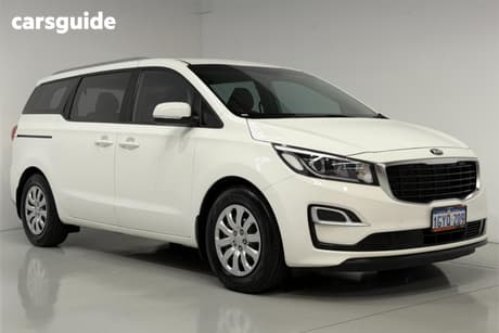 White 2019 Kia Carnival Wagon S