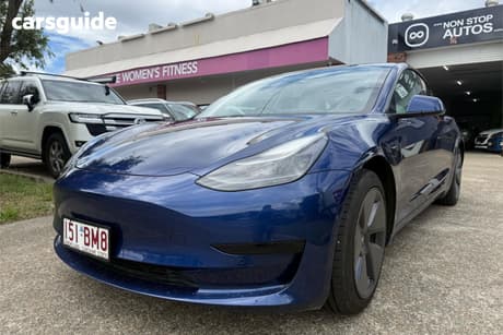 Blue 2021 Tesla Model 3 Sedan Standard Range Plus Rwd