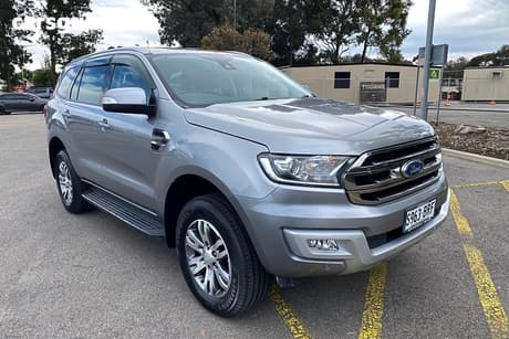 Silver 2016 Ford Everest Wagon Trend (Rwd)