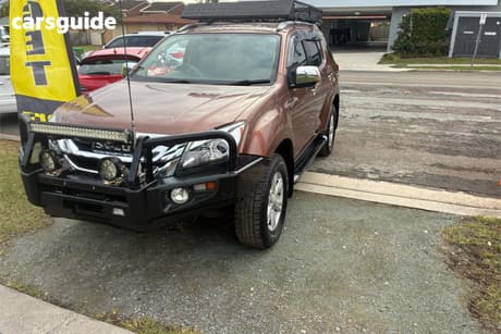 Bronze 2015 Isuzu MU-X Wagon Ls-T (4X4)
