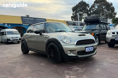 Silver 2007 Mini Cooper Hatch R56
