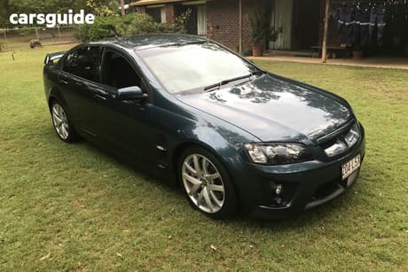 Green 2009 HSV Clubsport Sedan R8