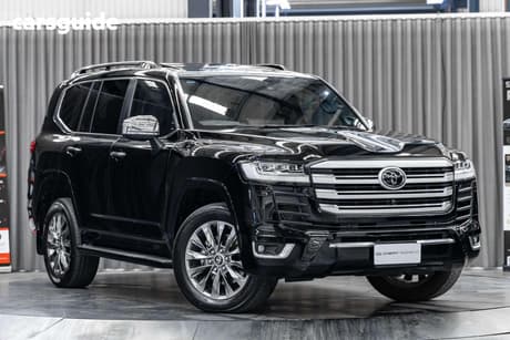 Black 2023 Toyota Landcruiser Wagon Lc300 Sahara Zx (4X4)