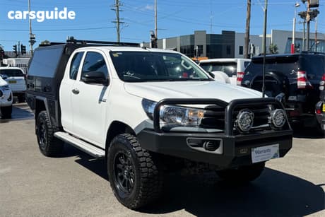 White 2018 Toyota Hilux X Cab Cab Chassis Workmate (4X4)