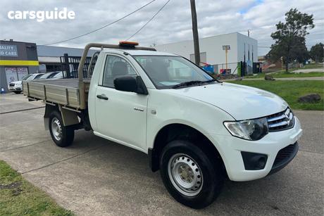 White 2013 Mitsubishi Triton Cab Chassis Glx