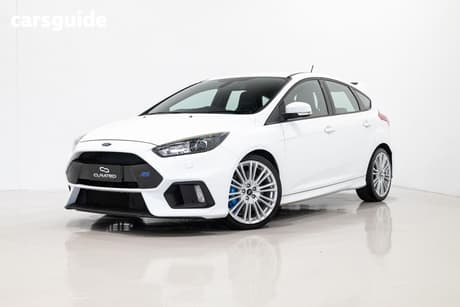 White 2017 Ford Focus Hatchback Rs