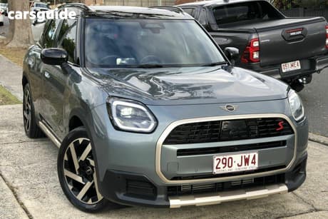Green 2023 Mini Countryman Wagon S All4 Favoured (Mhev)