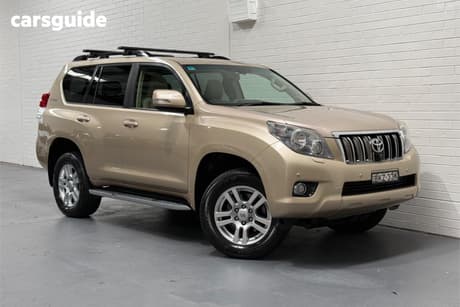 Beige 2009 Toyota Landcruiser Prado Wagon Kakadu (4X4)
