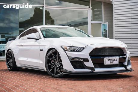 White 2016 Ford Mustang Coupe Fastback Gt 5.0 V8