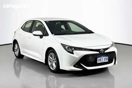 White 2021 Toyota Corolla Hatchback Ascent Sport