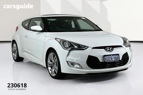 White 2014 Hyundai Veloster Coupe +