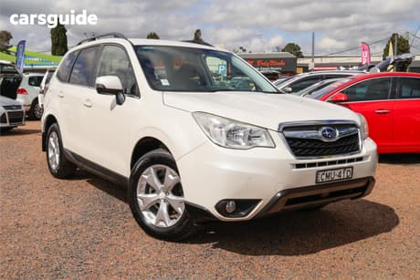 White 2013 Subaru Forester Wagon 2.5I-L
