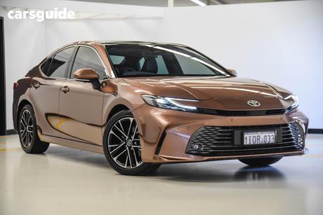 Bronze 2025 Toyota Camry Sedan Sl Hybrid