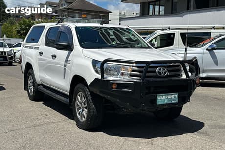 White 2018 Toyota Hilux Dual Cab Utility Sr (4X4)