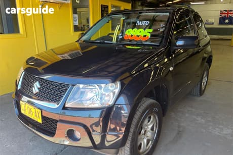 Black 2010 Suzuki Grand Vitara Wagon (4X4)