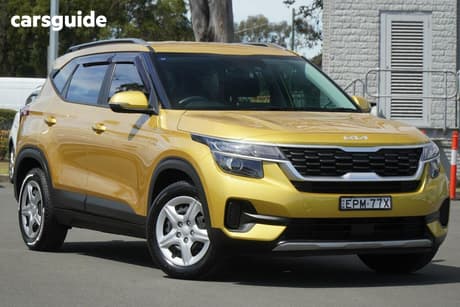 Yellow 2021 Kia Seltos Wagon S (Fwd)