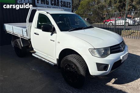 2014 Mitsubishi Triton Gl