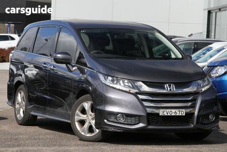 Grey 2019 Honda Odyssey Wagon Vti