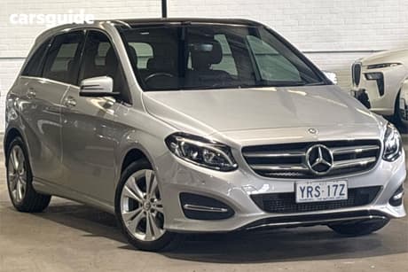 Silver 2015 Mercedes-Benz B200 Hatchback
