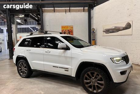 White 2016 Jeep Grand Cherokee Wagon 75Th Anniversary (4X4)